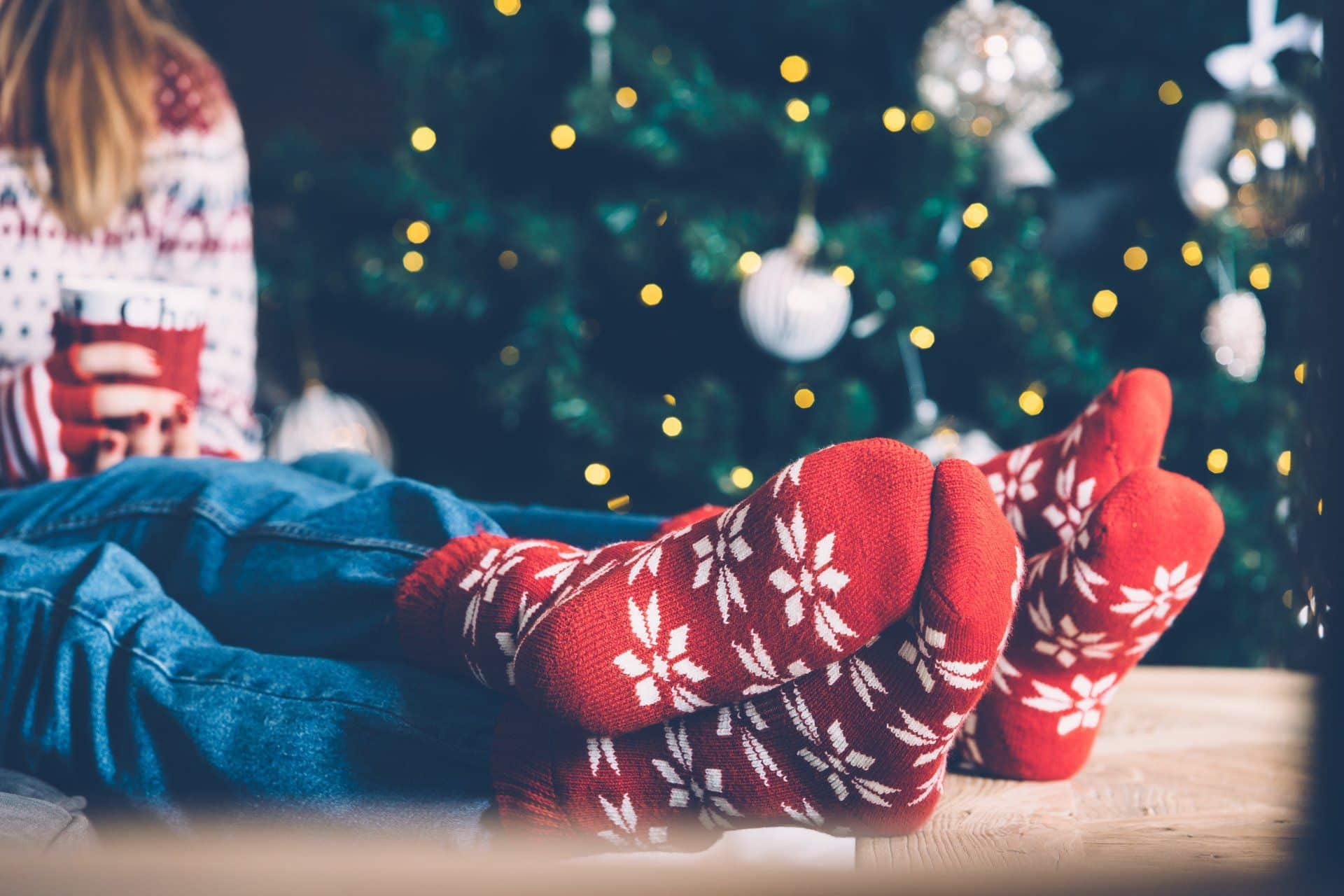 12 Reasons to Give the Gift of Cleaning Services 3 Socks